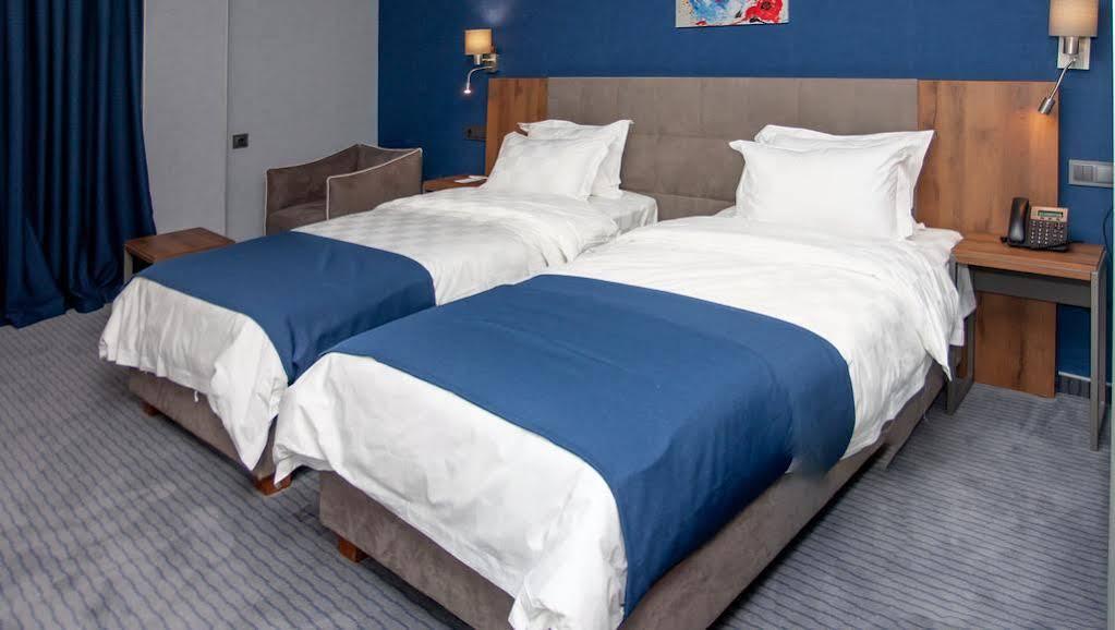 Avenue Hotel Τυφλίδα Εξωτερικό φωτογραφία