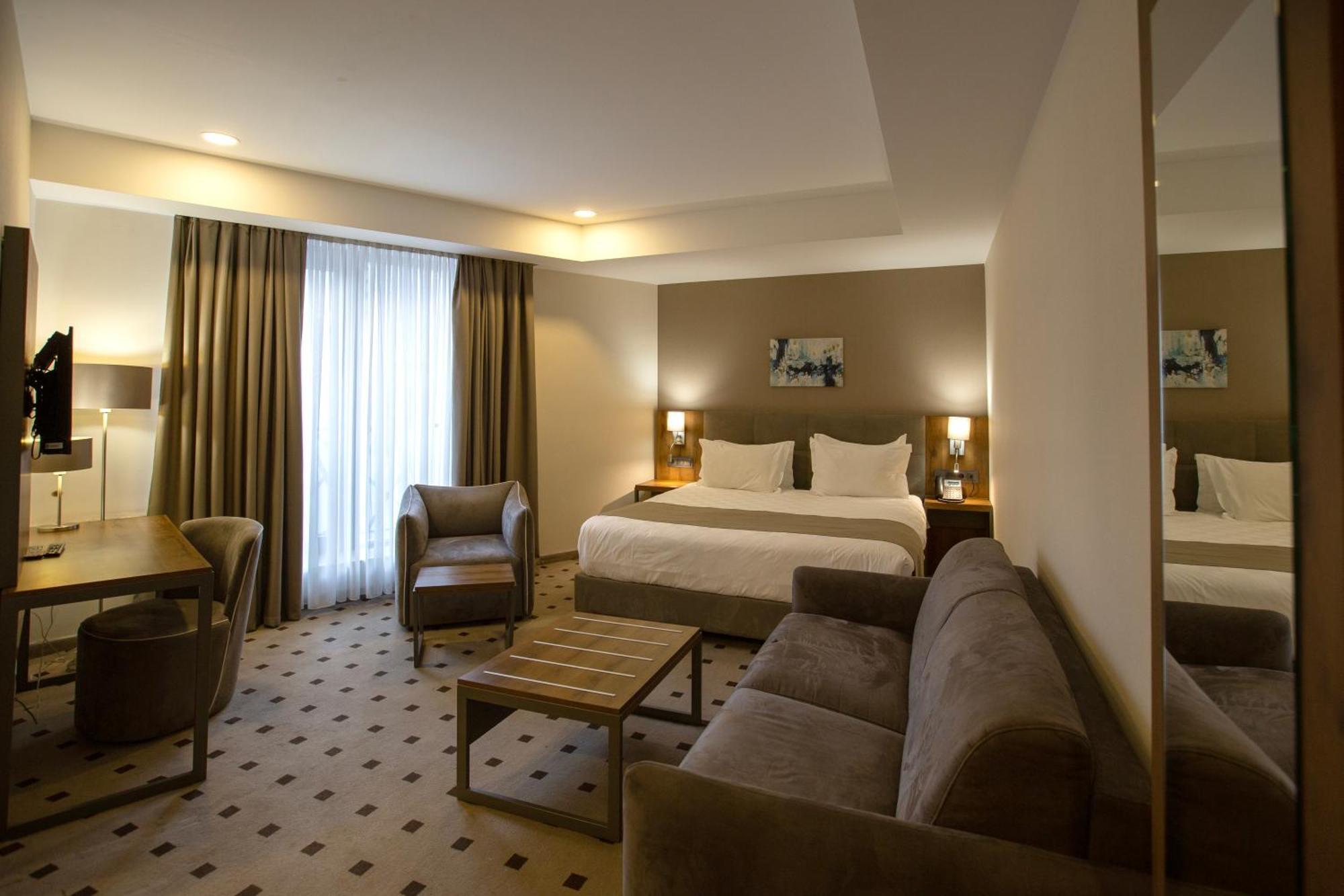Avenue Hotel Τυφλίδα Εξωτερικό φωτογραφία