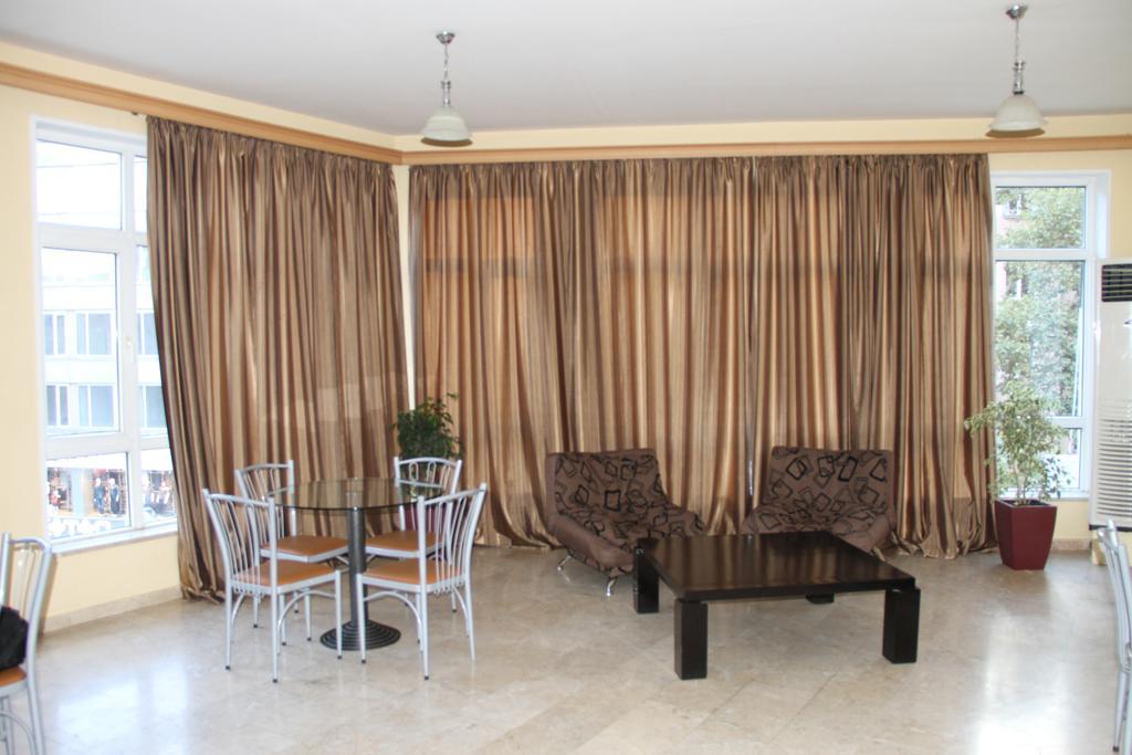 Avenue Hotel Τυφλίδα Εξωτερικό φωτογραφία