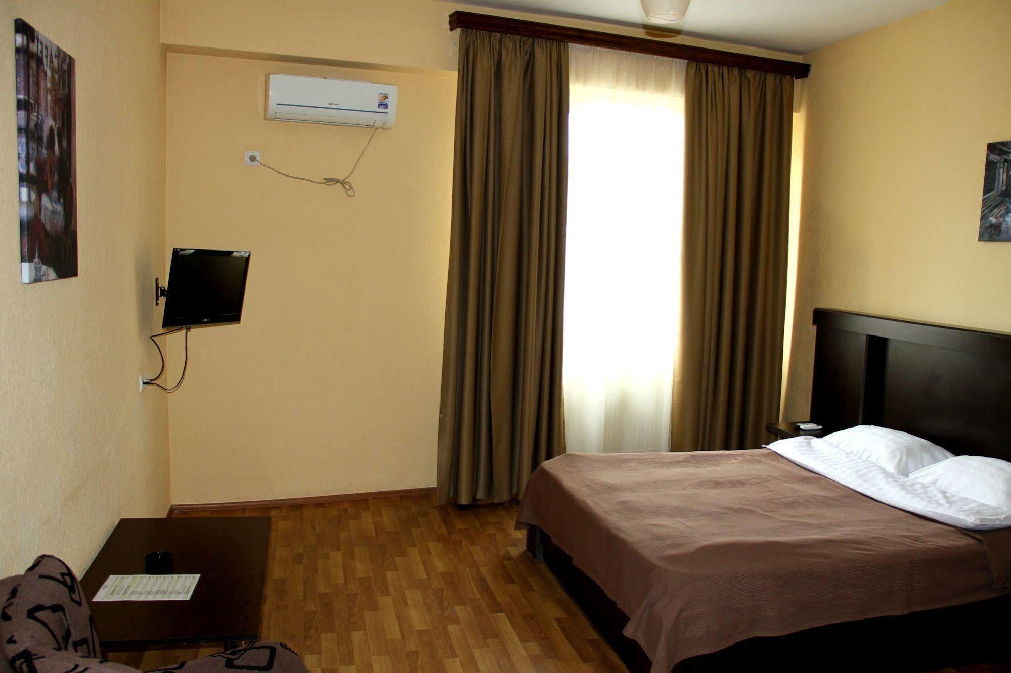 Avenue Hotel Τυφλίδα Εξωτερικό φωτογραφία